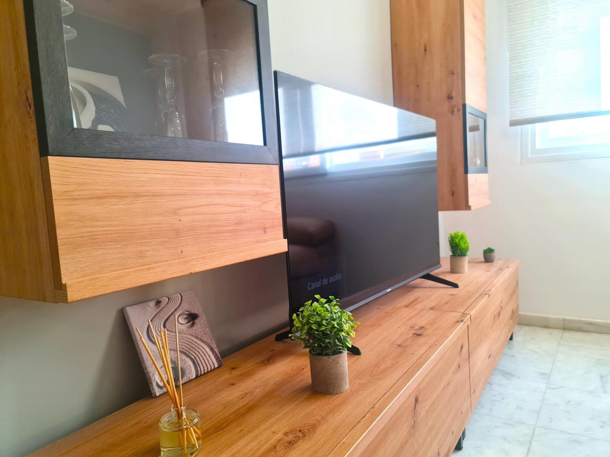 Ave Huelin 3Rooms Alojamiento Con Parking Y Ac Малага Екстер'єр фото